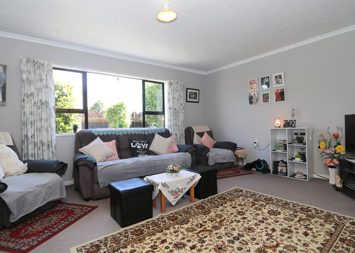  at 32 Oteramika Road, Rockdale, Invercargill