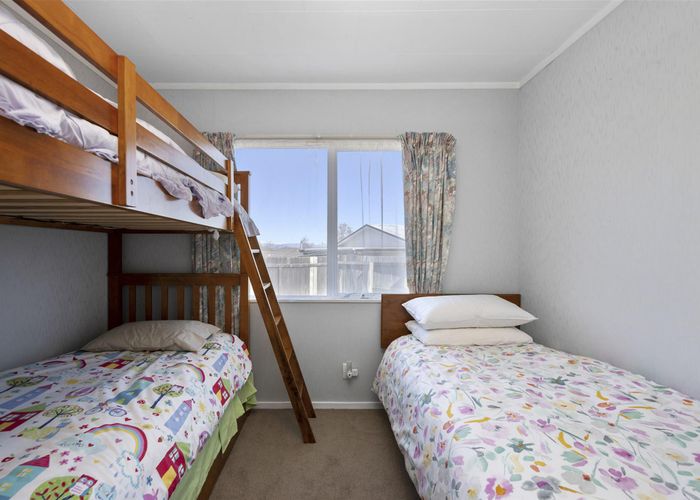  at 3/141 Spa Road, Taupo