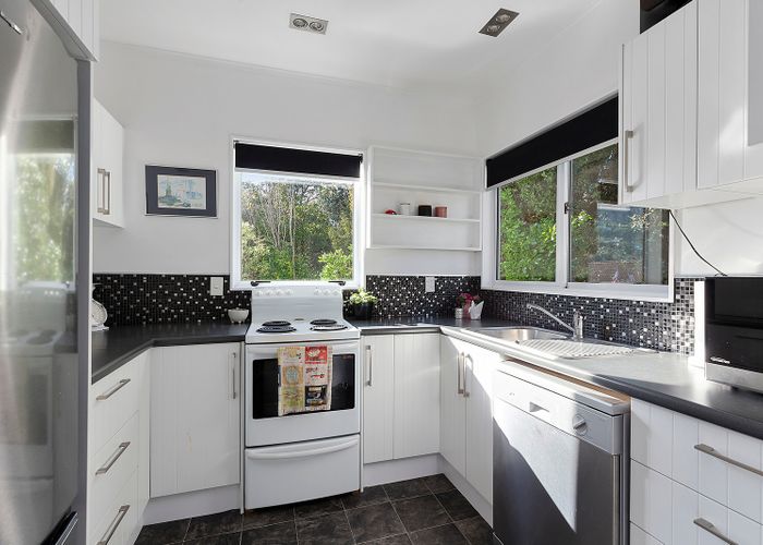  at 68C Kenya Street, Ngaio, Wellington