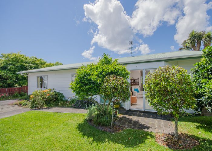  at 3/91 Lynwood Road, New Lynn, Auckland