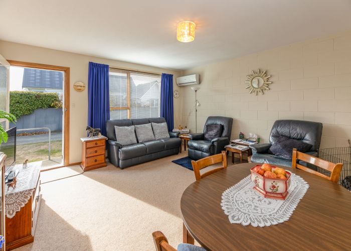  at 1/113 Middlepark Road, Sockburn, Christchurch