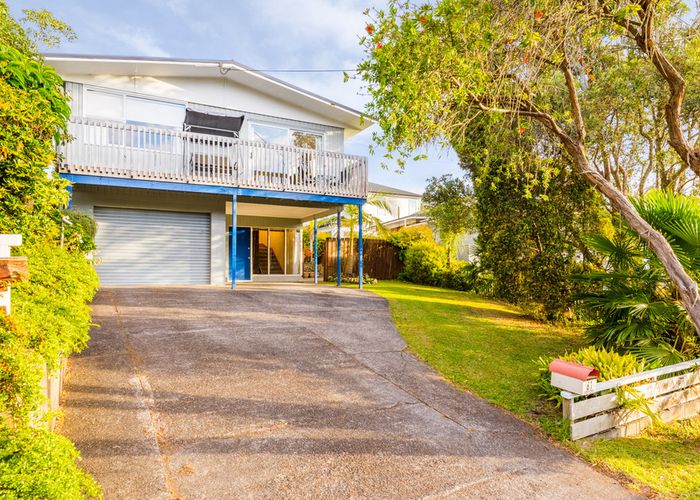  at 61 Sheridan Drive, New Lynn, Auckland