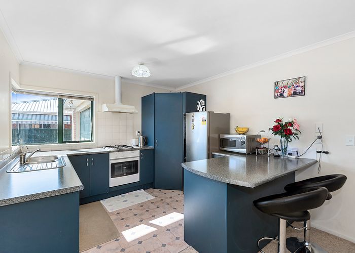  at 7 Corsair Place, Melville, Hamilton