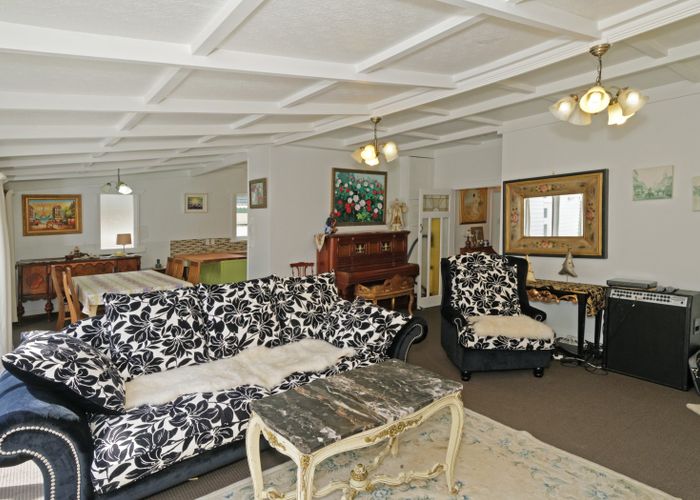  at 19 Alba Road, Epsom, Auckland