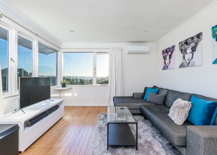  at 1/71 Balmain Road, Birkenhead, Auckland
