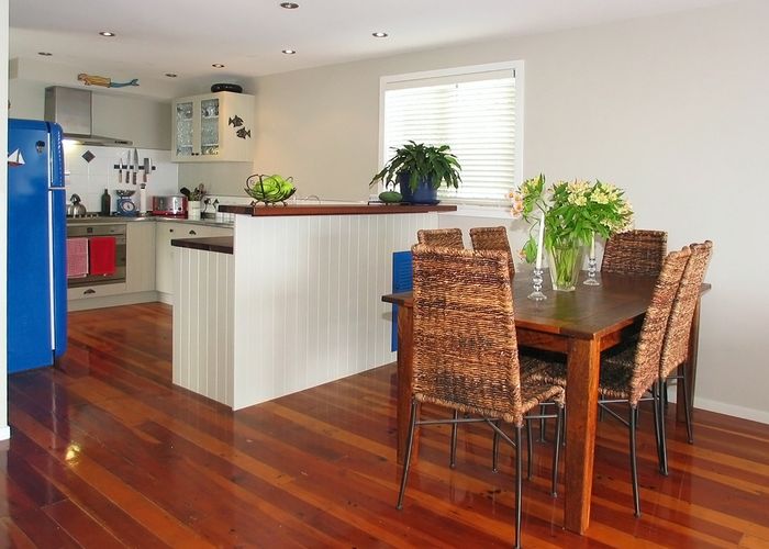  at 27 Moana Road, Plimmerton, Porirua