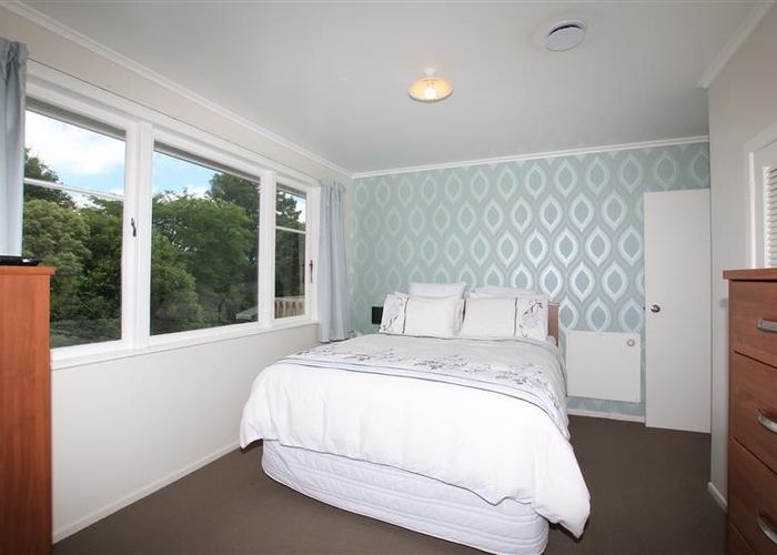  at 64 COLWILL RD, Massey, Auckland