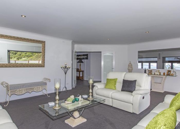  at 15 Oceanview Terrace, Tirohanga, Lower Hutt