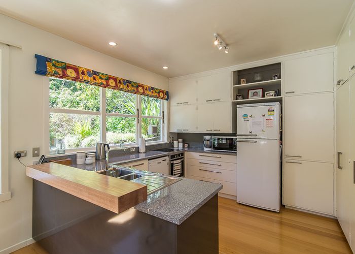  at 15 Churchill Drive, Wilton, Wellington