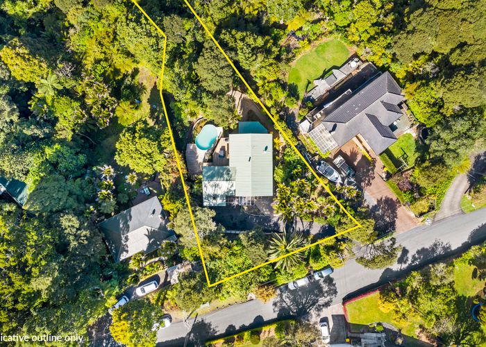  at 9 Tawini Road, Titirangi, Auckland