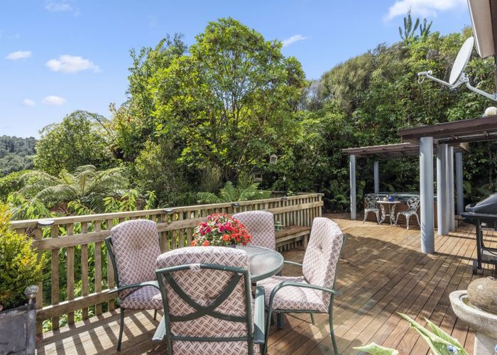  at 242 Plateau Road, Te Marua, Upper Hutt