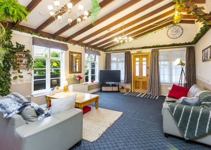  at 54 Granville Street, Silverstream, Upper Hutt