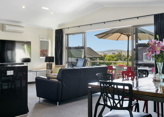  at 3/17 Tremaine Avenue, Two Mile Bay, Taupo