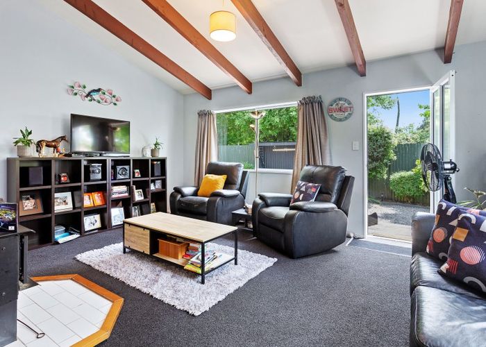 Free property data for 2 Burnt Hill Road, Oxford homes.co.nz