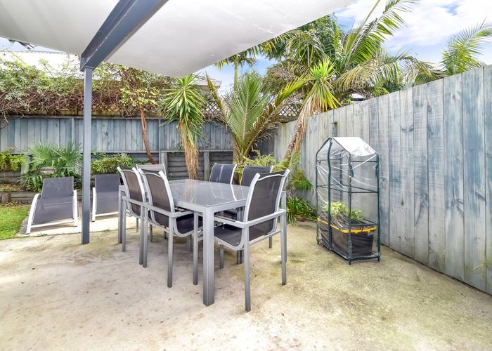  at 6/7 Robins Road, Judea, Tauranga