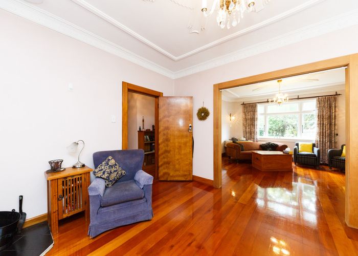  at 9 Ake Ake Avenue, Hokowhitu, Palmerston North