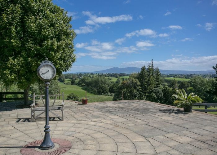  at 170 Foster Road, Temple View, Hamilton