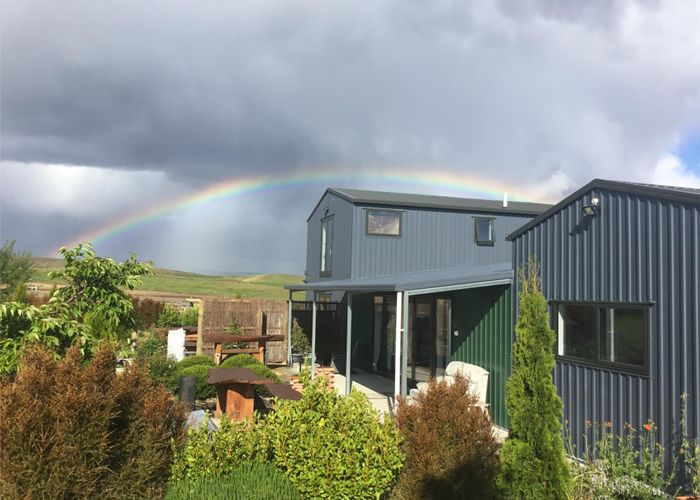  at 14 Golden Road, Springvale