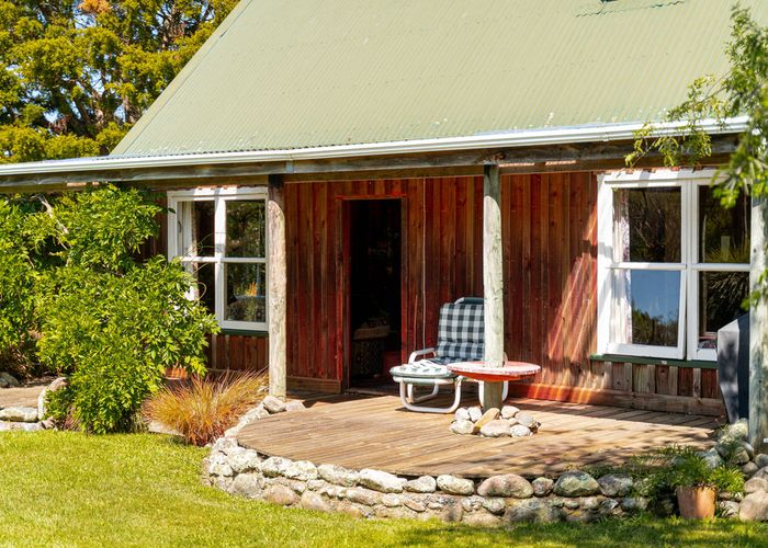  at 27 Tararua Drive, Upper Plain, Masterton