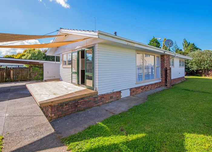  at 35 Laureston Avenue, Papatoetoe, Auckland