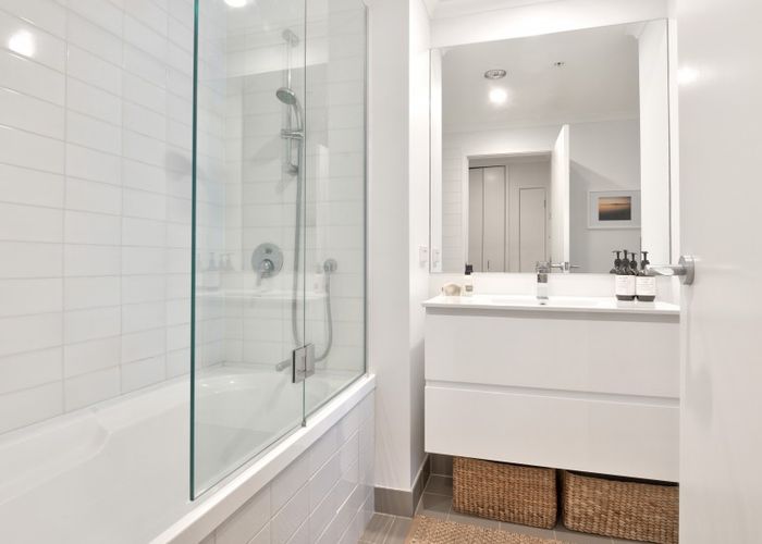  at 1H/83 New North Road, Eden Terrace, Auckland