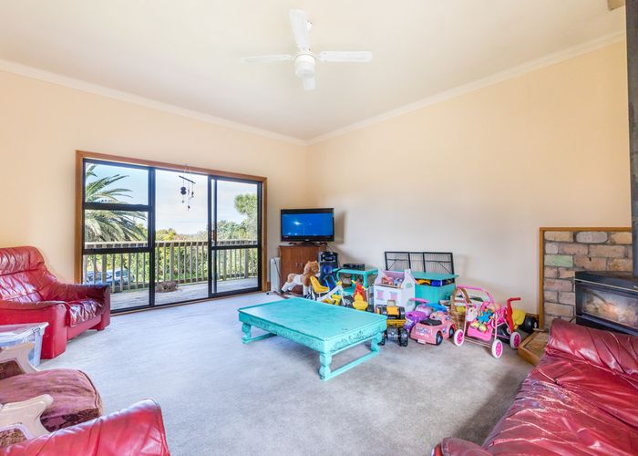  at 41 Cornwallis Road, Cornwallis, Auckland