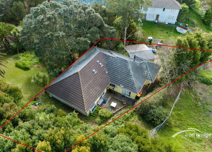  at 22 Kaka Street, Northcote, Auckland