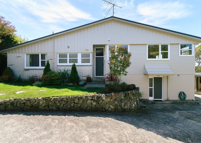  at 5 Ecclesfield Grove, Silverstream, Upper Hutt