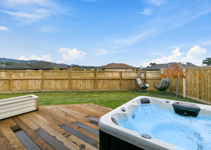  at 2 Diamond Grove, Brown Owl, Upper Hutt