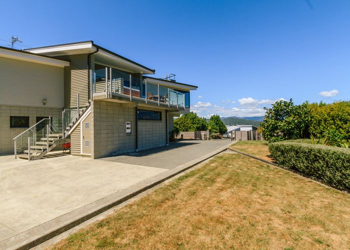  at 14 Fawcet Place, Belmont, Lower Hutt