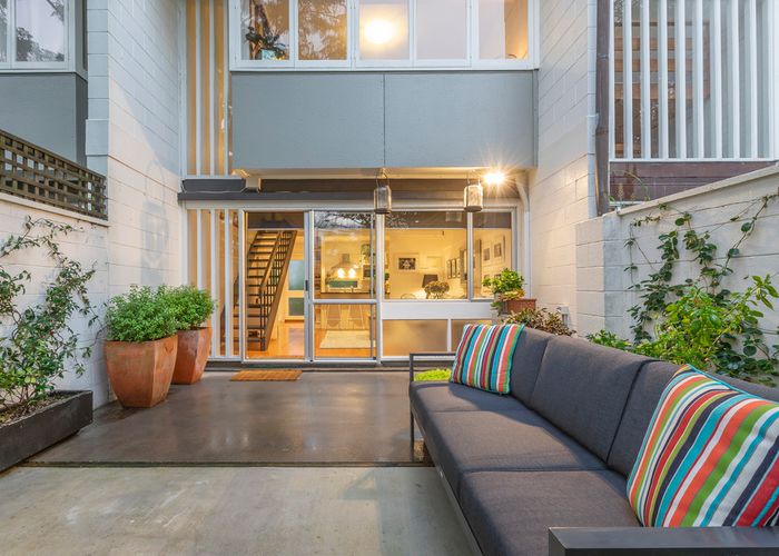  at 5/79 Beresford Street West, Freemans Bay, Auckland
