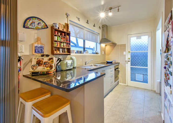  at 4/43 Birdwood Avenue, Papatoetoe, Auckland