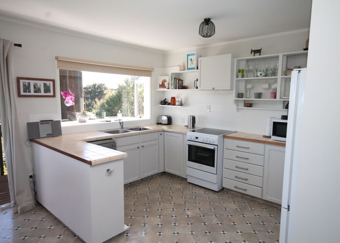  at 879 Ponga Road, Papakura