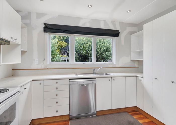  at 182 Palmers Road, New Brighton, Christchurch