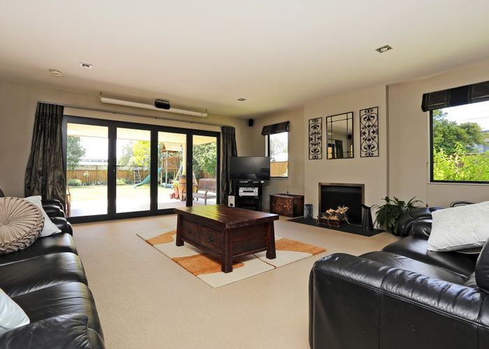  at 19 Panapa Road, Waipatu