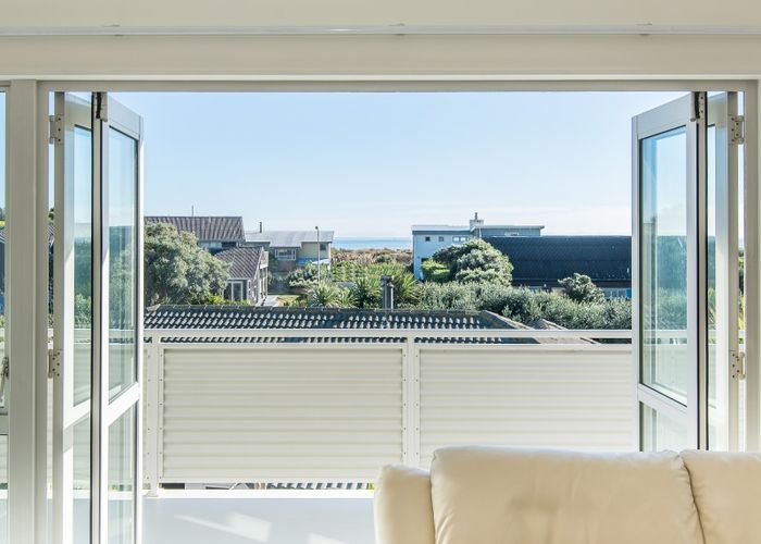  at 18 Marram Way, Peka Peka