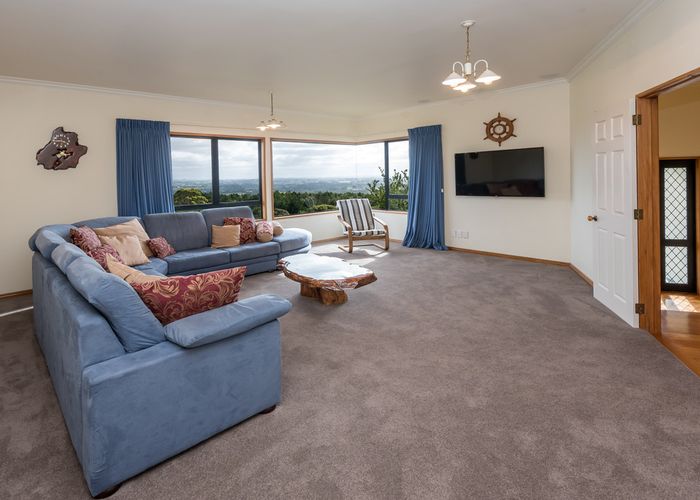  at 82 Harry Dreadon Road, Opaheke, Papakura