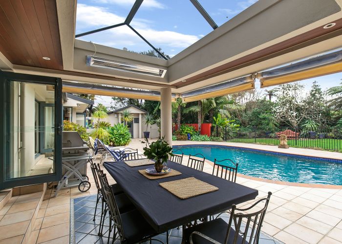  at 18 Kingfisher Grove, Greenhithe, Auckland