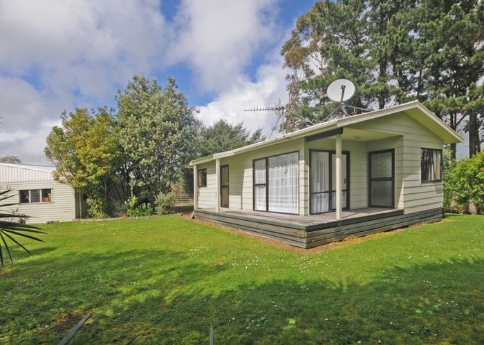  at 122 Kukutauaki Road, Koputaroa, Levin