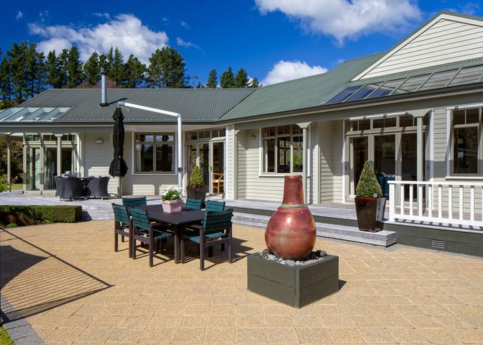  at 20 Brianell Valley Road, Pyes Pa, Tauranga