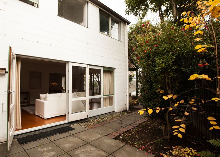  at 1/16 Rossall Street, Merivale, Christchurch