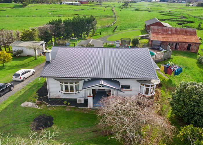  at 383 Papakura-Clevedon Road, Papakura