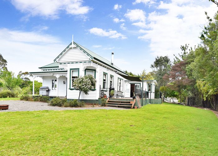 Free property data for 527 No 2 Road, Te Puke homes.co.nz