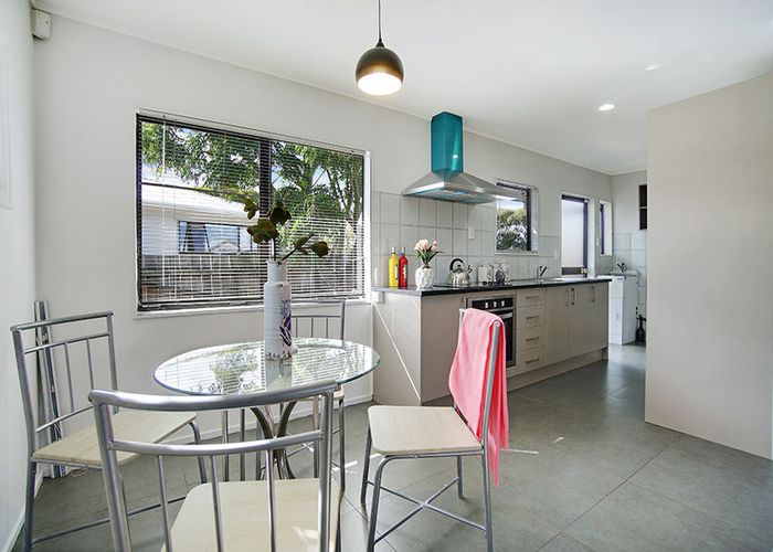  at 1/23 Kerrs Road, Wiri, Auckland