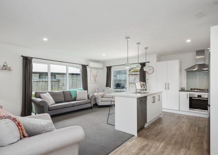  at 275 Lakes Boulevard, Pyes Pa, Tauranga