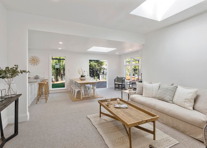 at 32 Dryden Street, Sumner, Christchurch