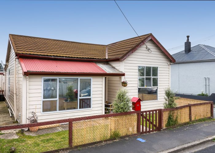  at 24 Wesley Street, South Dunedin, Dunedin