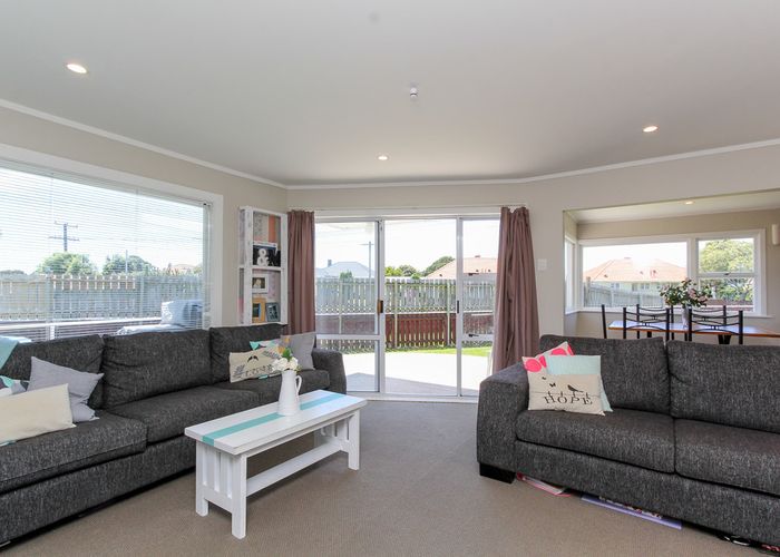  at 51 Omata Road, Marfell, New Plymouth