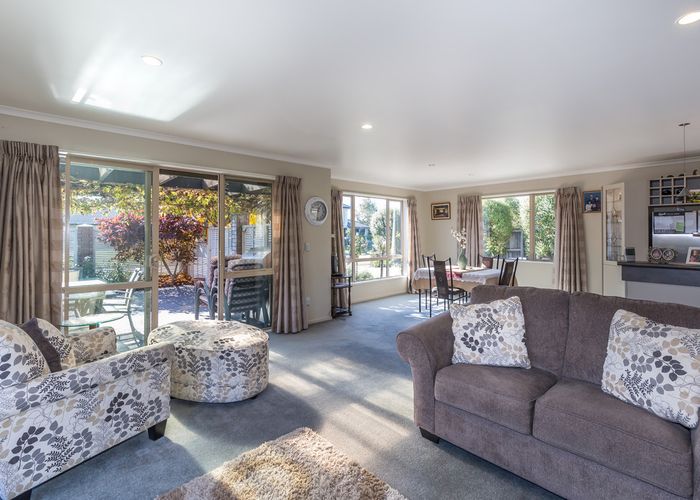  at 3 Matua Place, Parklands, Christchurch