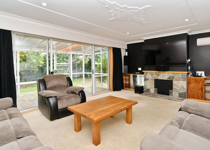  at 10 Weston Place, Rangiora, Rangiora